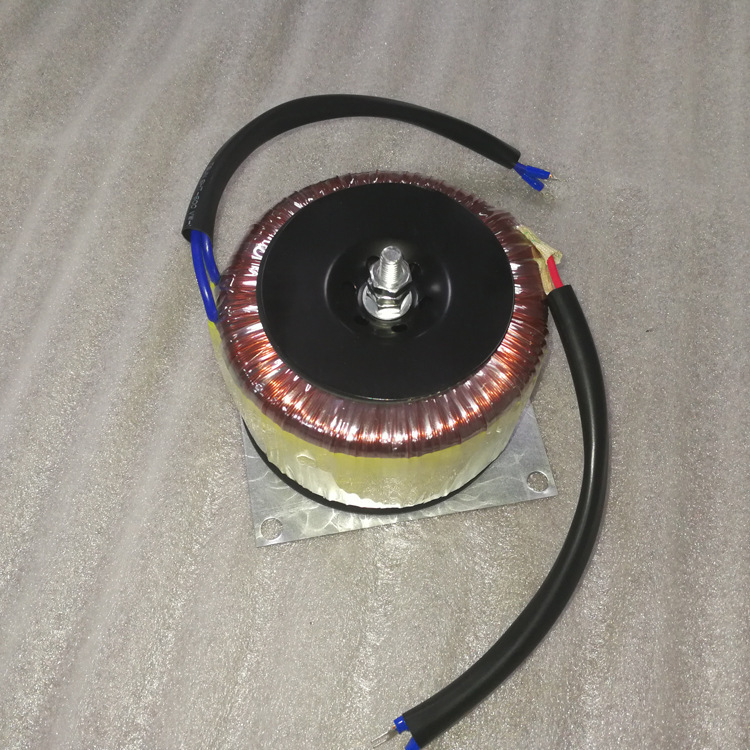 큰 전력 단일 사이클 분리 변압기 450 W 400 V ~ 230 V 전체 구리 전력 변압기 도매