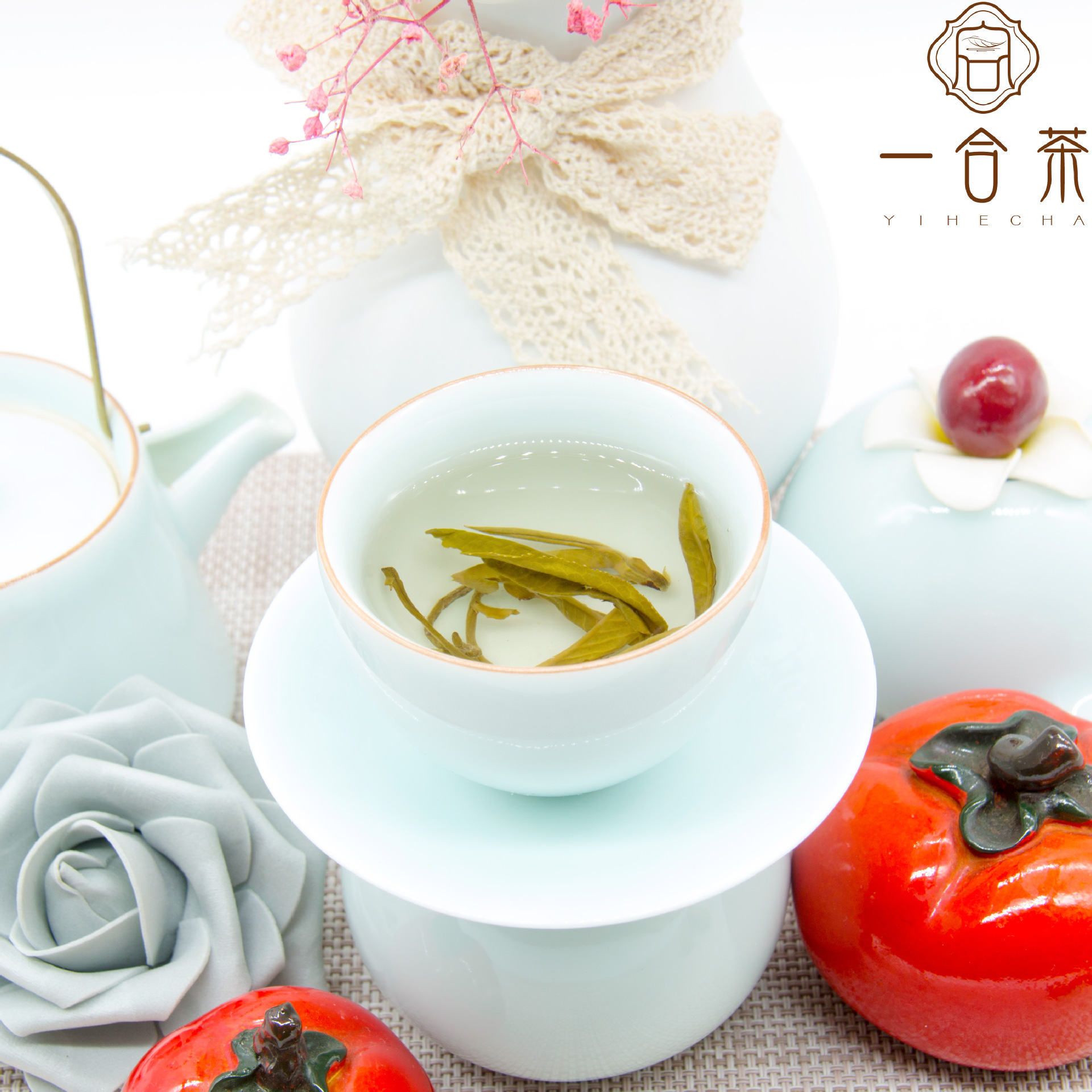 Bạch Long Môn Jasmine Embinory.
