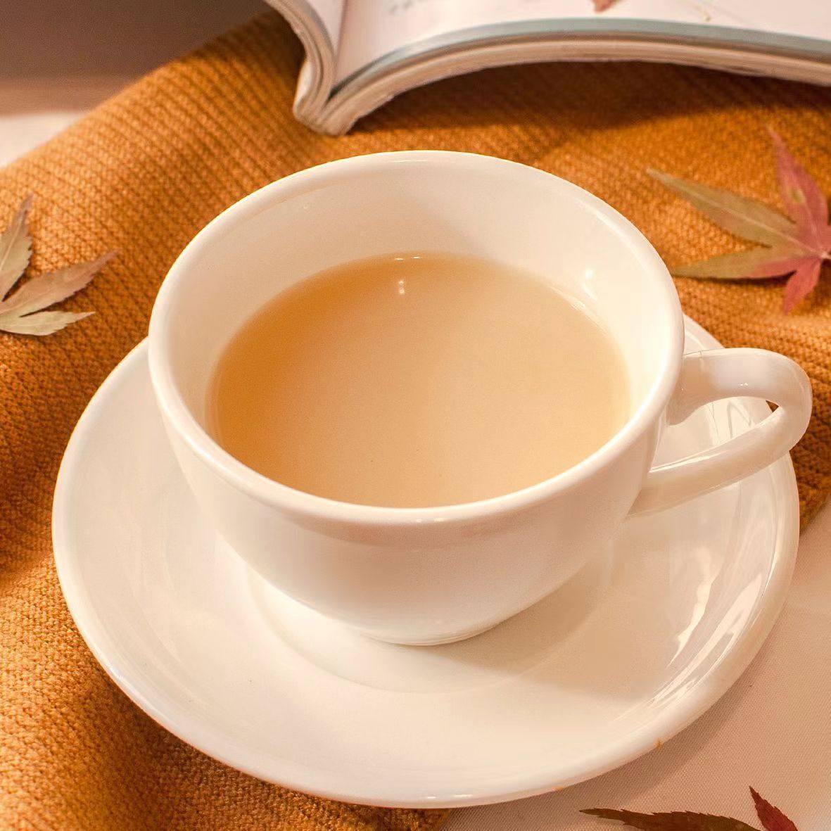 Bộ kế hoạch Jasmine 0 thêm vào đường mía ngọt ngào nóng-screech nguồn để phân phối một túi tiền mặt.