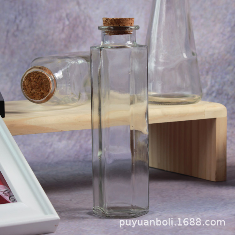 Wholesale tea bottle, milk bottle, original sealed glass juice bottle.