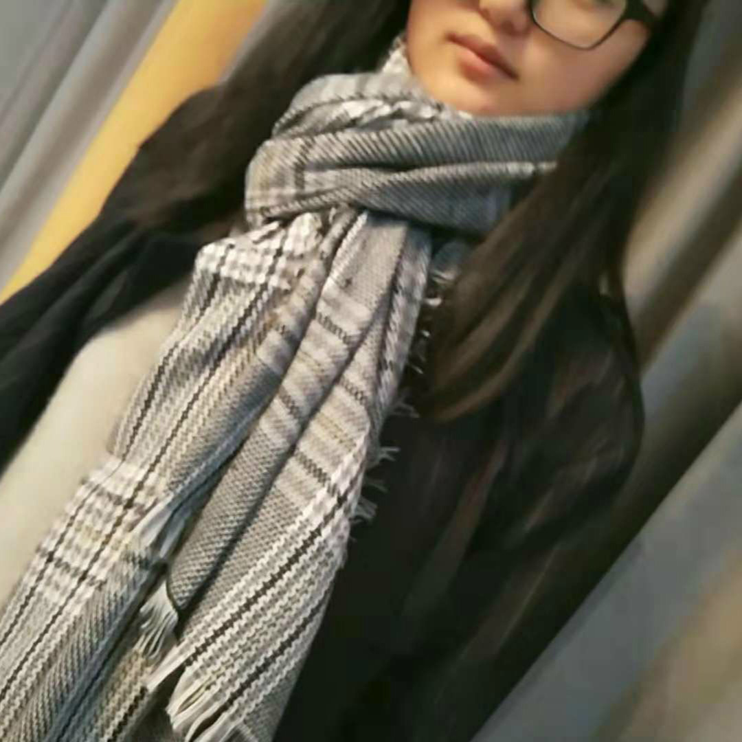 Cùng chiếc khăn choàng Hàn Quốc cho khăn choàng nhung mùa đông, hai ngàn phụ nữ khăn choàng lông chim.