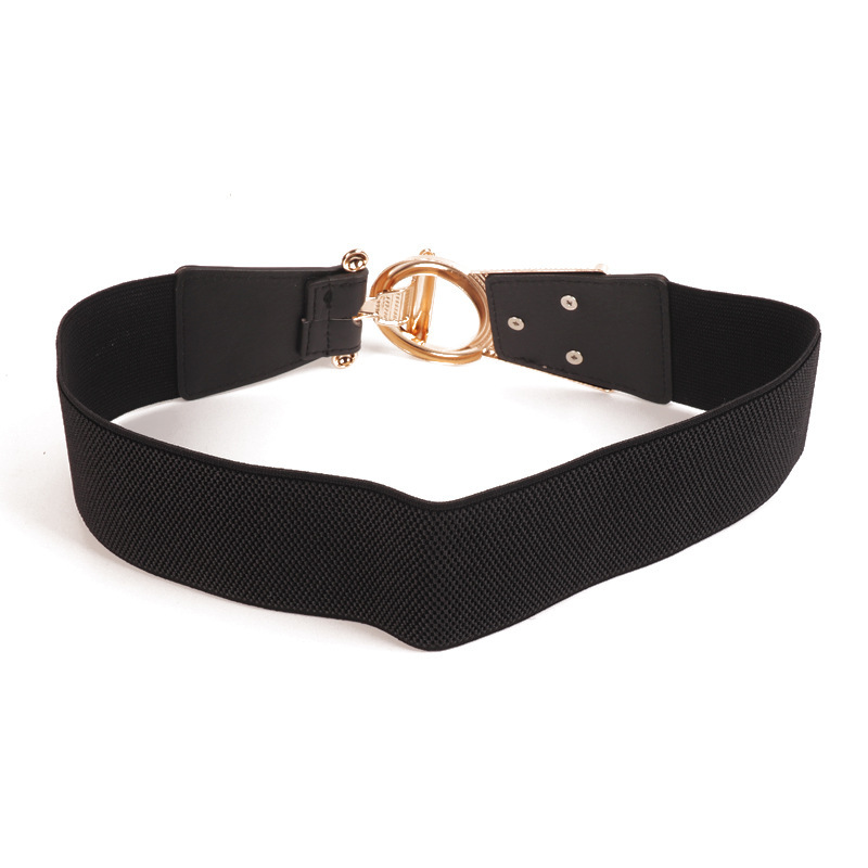 Đội U.S. và đội New Belts với đội nữ trang mùa hè cấp cao với đội hình năng lượng thấp đang sẵn sàng chờ lệnh.