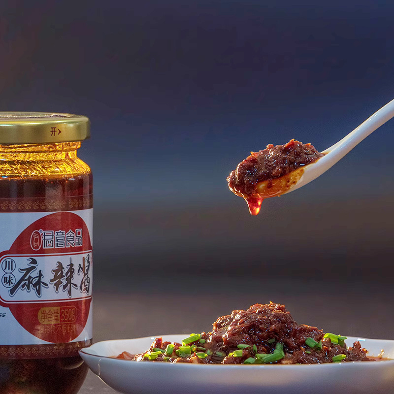 Sichuan makes 350 g of spicy sauce.