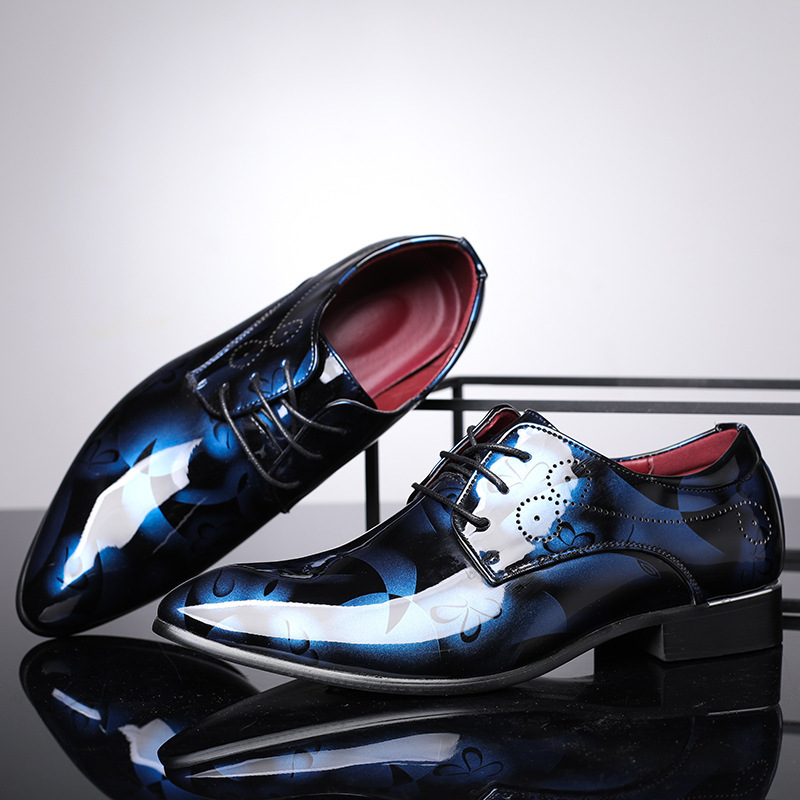 New 2023 in Fashion British male shoes.