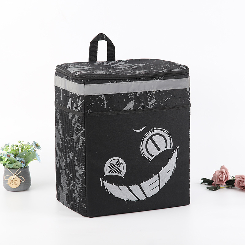 Accompaniment bag, aluminum picnic bag, double shoulder bag, camping bag, and a cold bag.