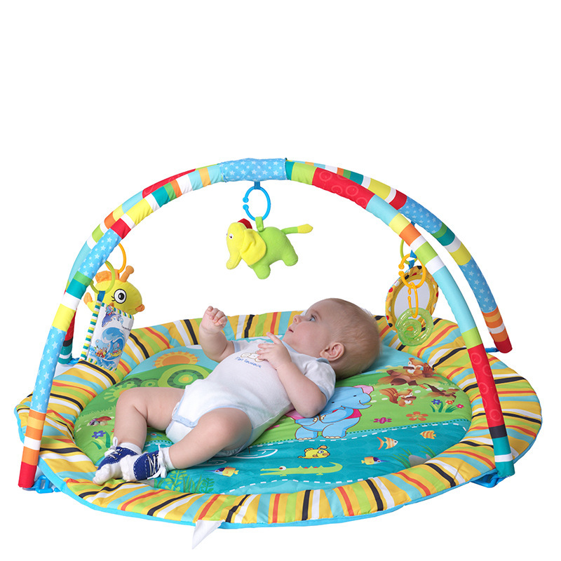 Multi-dynamically fenced babies crawling with baby gym mats, baby-crawling blankets, baby-crawling blankets, music blankets.