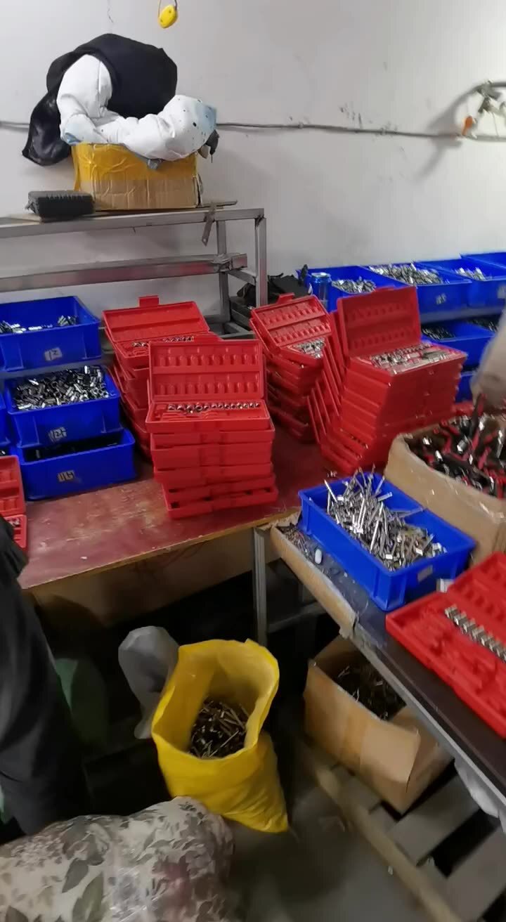 screwdrivers, screwdrivers 및 강철 수리 키트 세트의 85 PC 세트