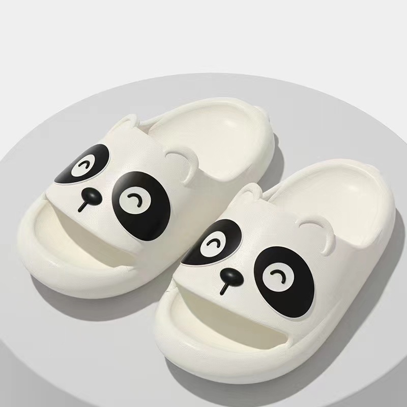 Anh biết không, vào mùa hè, anh sẽ đổ lỗi cho cô gái đi giày hoạt hình vì có một đứa trẻ dễ thương bị kéo và ngã trong phòng chống trượt tuyết.