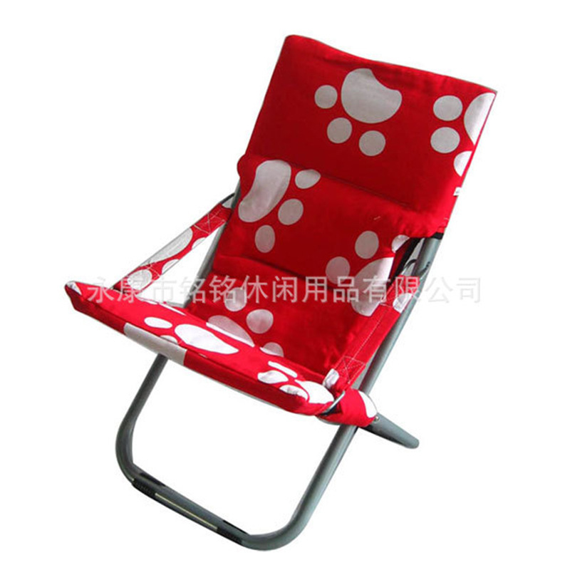 The sunchair, the easy-to-use whole, has made this beach chair attractive.