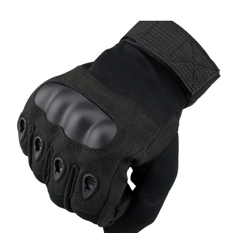 Găng tay chiến thuật đạp xe Black Eagle Tactical Gloves đều hướng đến mục tiêu chống mài mòn nhờ khả năng chống ồn O-screeching.