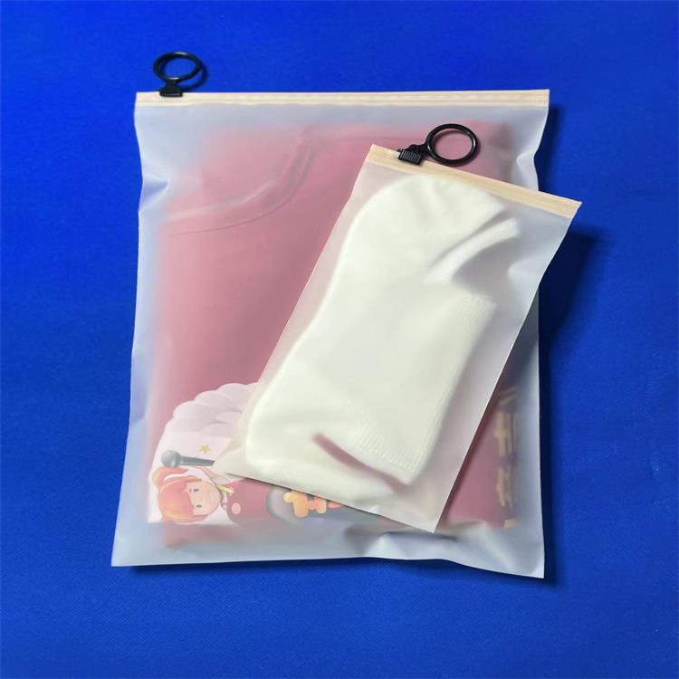 Túi bọc quần áo tùy chỉnh và túi cát xay và quần lót quần lót ngăn nắp và in đồ mỹ phẩm.