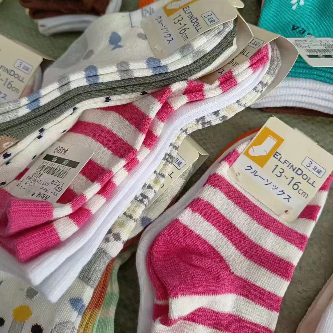 Children ' s mid-cutter cotton stockings, cartoon baby socks, day of foreign trade, single-child stockings, spring and summer socks for boys and girls