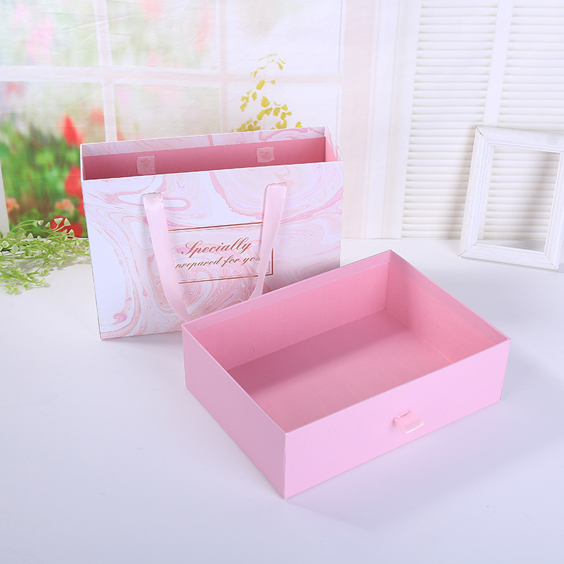 Wallet box, pink drawer, gift box, handbag, handbag, scarf, birthday.