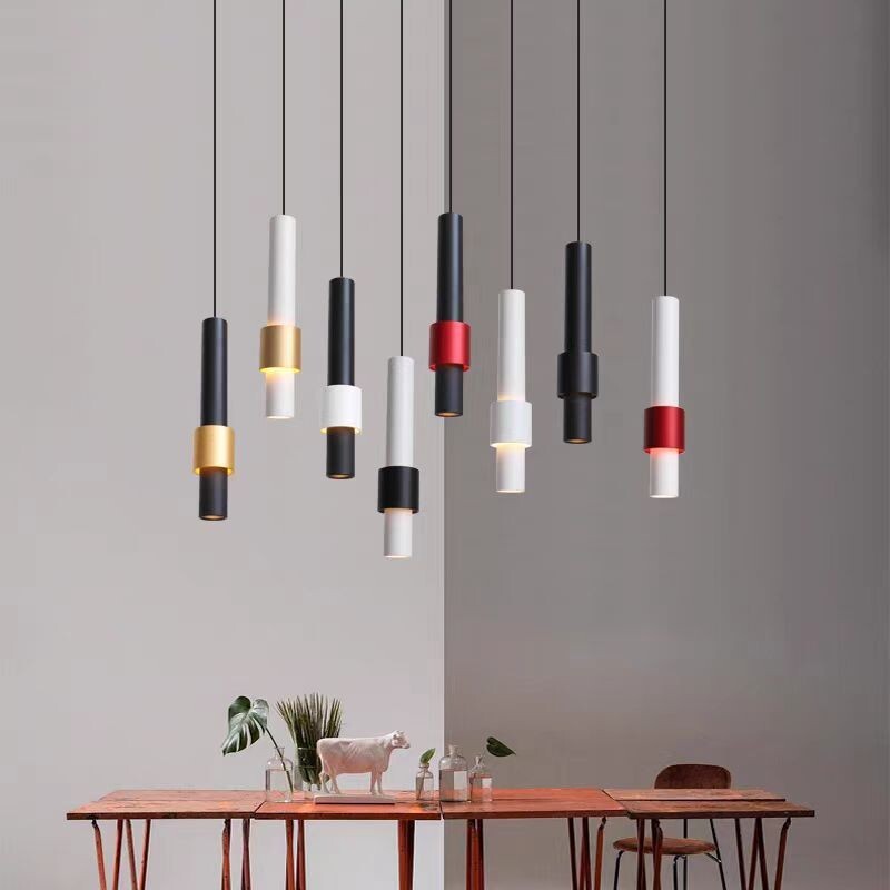 The new bed-head chandelier is modern about the red Nordic wind-bed little chandelier.