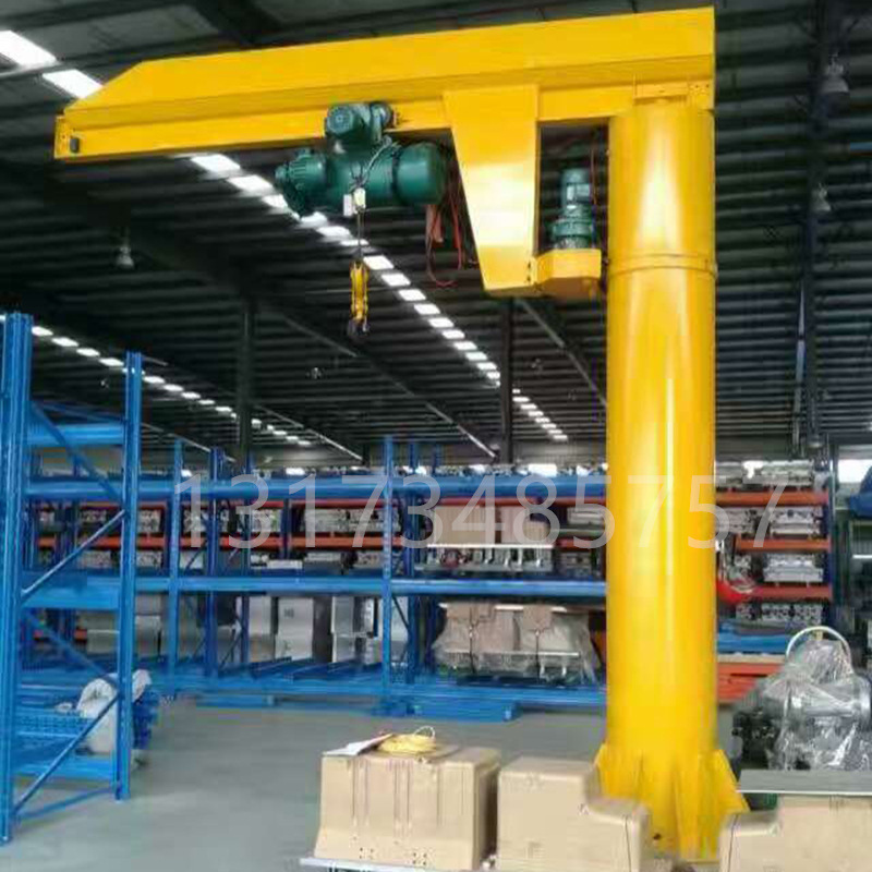 A light dragon-gate crane with a simple electro-electric chandement of the rotary arm at 360 degrees rotation of the vertical arm.