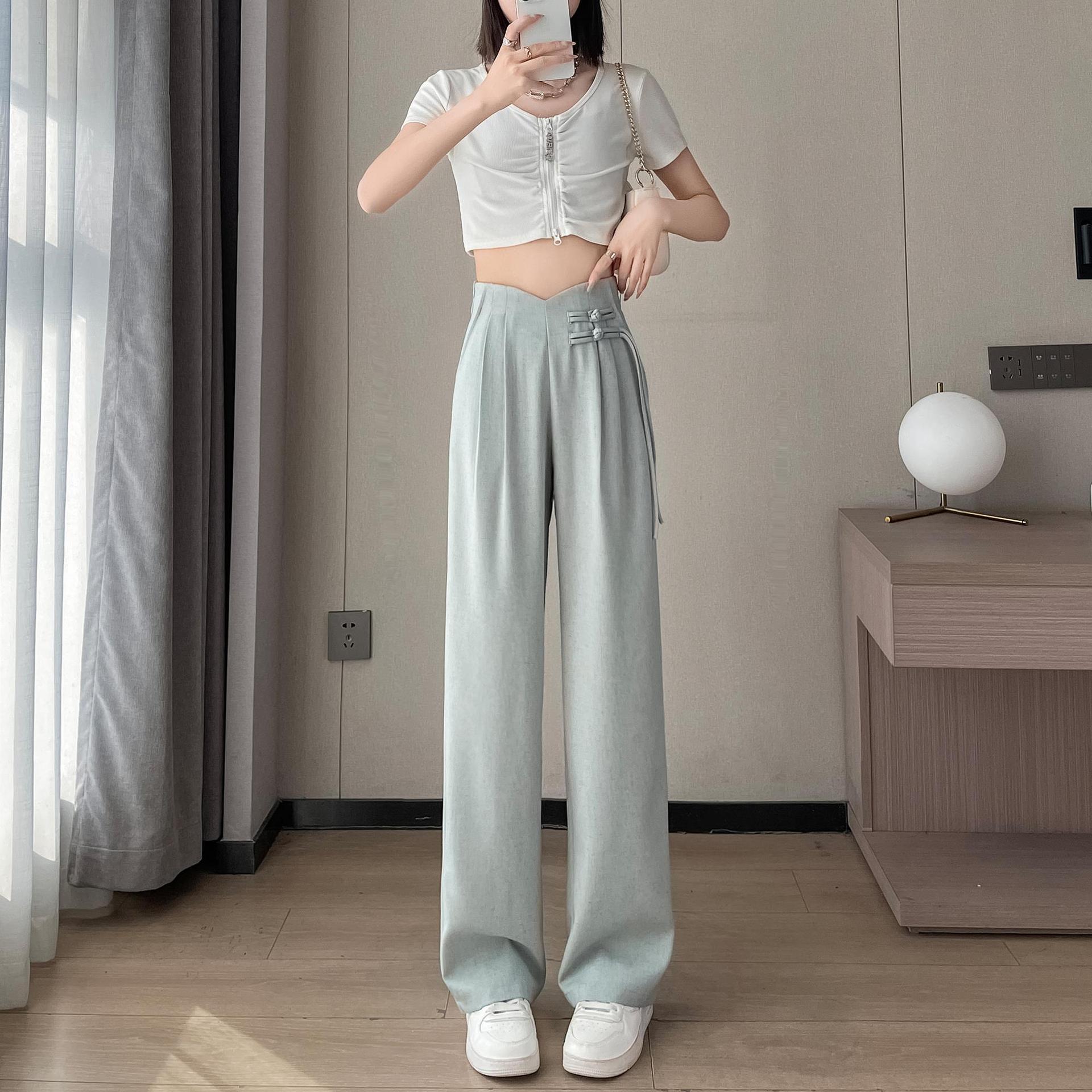 Quick-legged female 2024 spring and summer retrospect Chinese wind design for low-strength, narrow-skinned barrel leisure