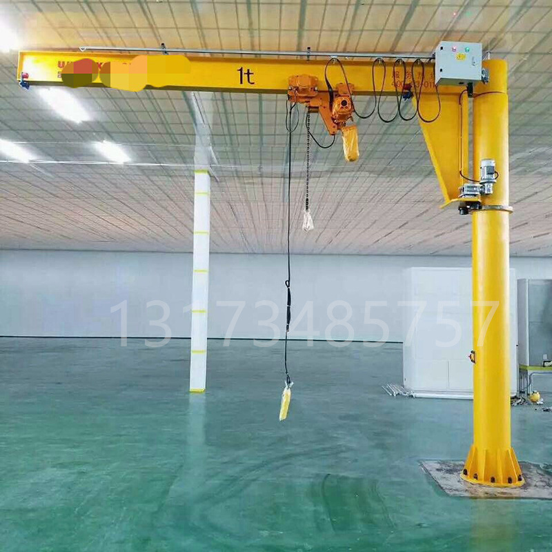 A light dragon-gate crane with a simple electro-electric chandement of the rotary arm at 360 degrees rotation of the vertical arm.