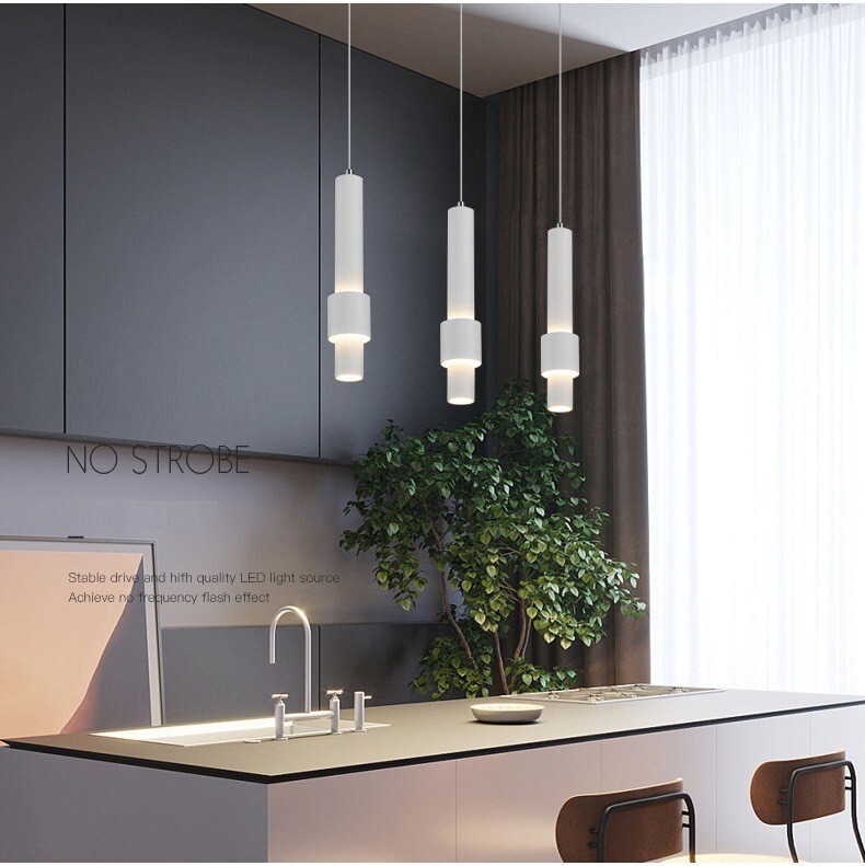 The new bed-head chandelier is modern about the red Nordic wind-bed little chandelier.