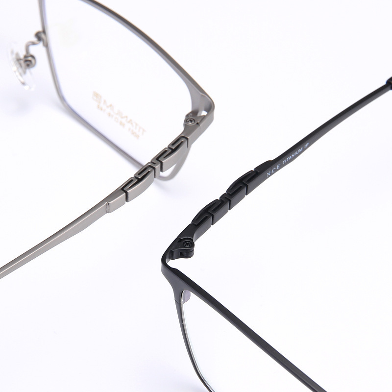 Men's titanium organ leg pure titanium glasses frame Shenzhen's super-light business glasses frame full of elastic legs