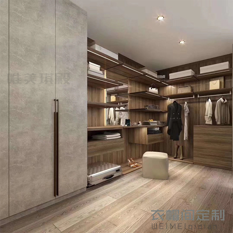 Professional supply for the sale of tailor-made closets