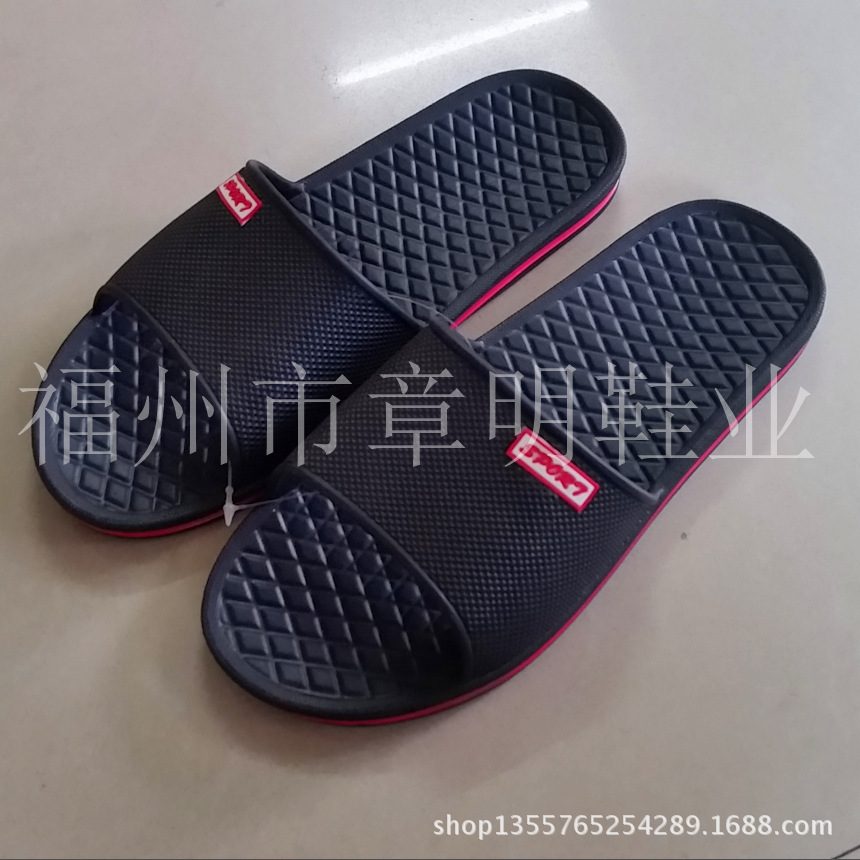 Hàng hóa cổ điển, dép trong nhà, dép khách sạn, dép phòng tắm.