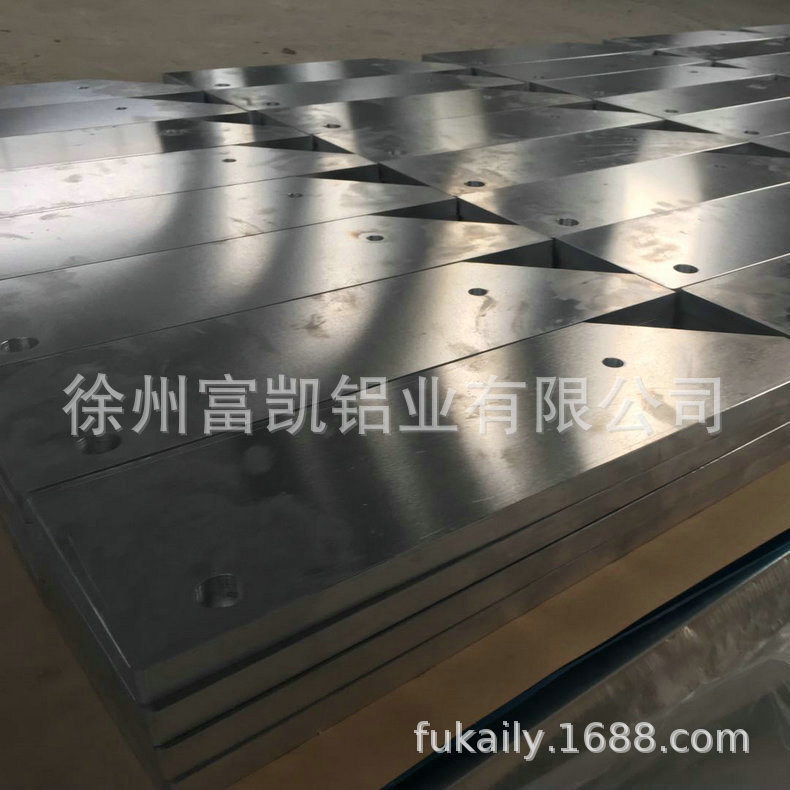 Welding of aluminum plate cutting and welding of aluminum plate in Xuzhou for various alien products