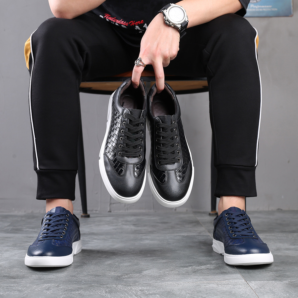 New man's shoes big, fashionable, one-shoe-shoe-shoe-shoe-shoe-shoe-shoe-shoe-shoe.