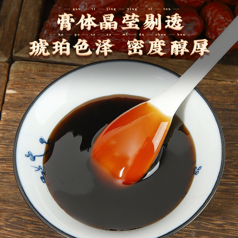 Hắn chọn 300 g làm tóc cho đàn ông và phụ nữ.