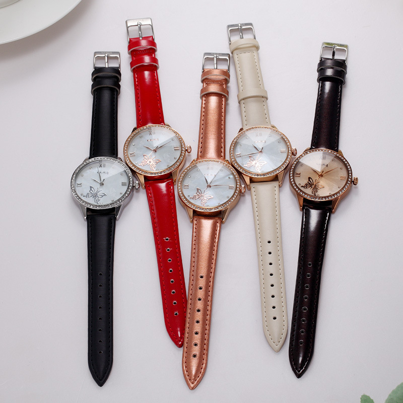 One of the factory's classic butterflies-skinned women's fair and brief leisure women's watches.