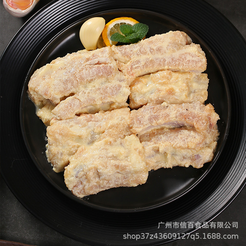 Hương vị tỏi vàng của đá quý được đông lạnh, bán kết, sẵn sàng cho việc buôn bán của nhà hàng barbeque.