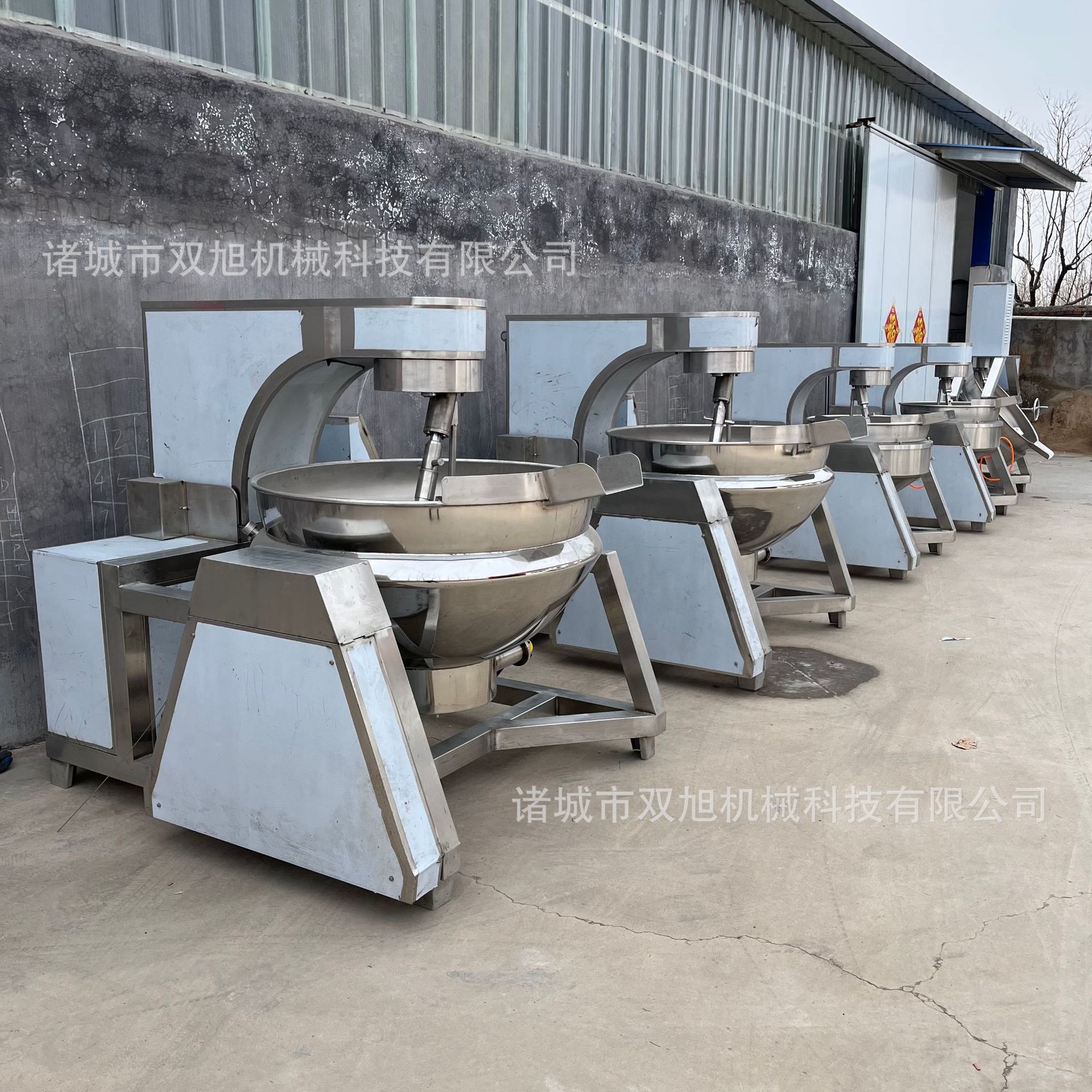 Cung cấp chảo nấu ăn cho quế nấu trước khi nấu và bánh quế trên hành tinh khí gas mua cho nồi hơi ớt