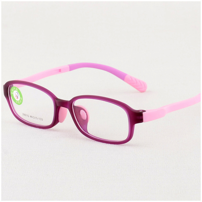 The new color-colored cartoon silica children's eyeglass frames are wholesaled with Korean super light glasses frame skin paint.