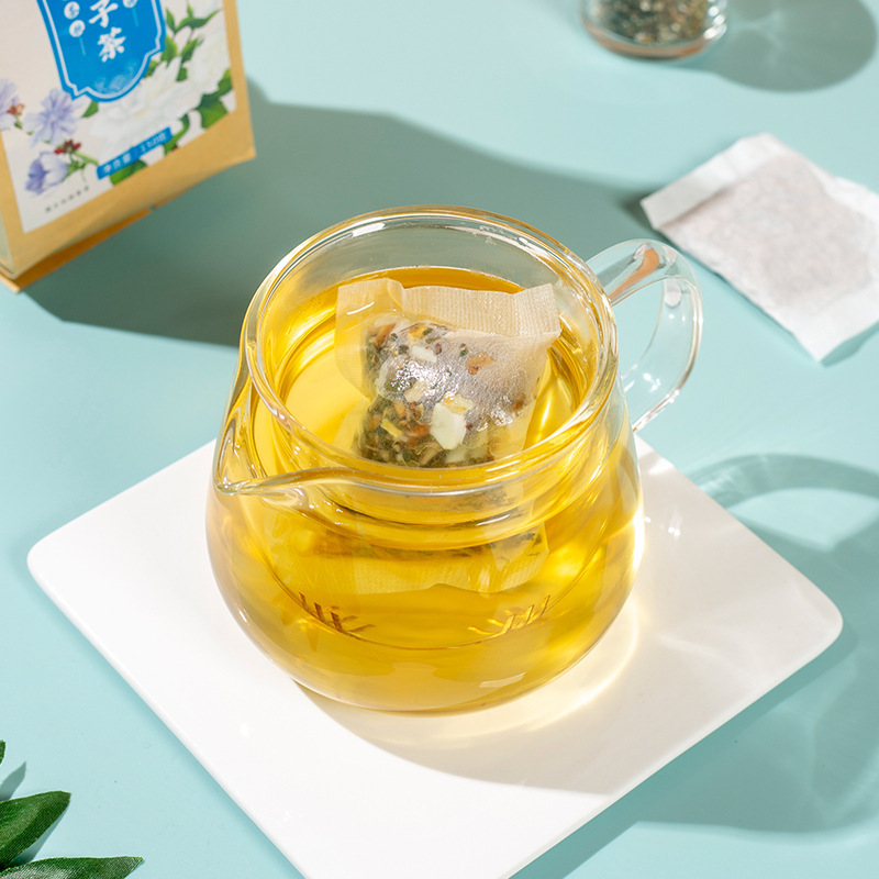 Tôi sẽ dùng trà, trà, trà, trà, trà.