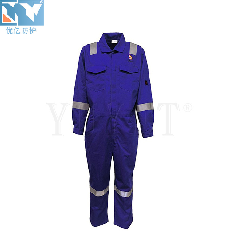 Plant customised special body protective clothing for electrostatic resistance to high-temperature refined oils