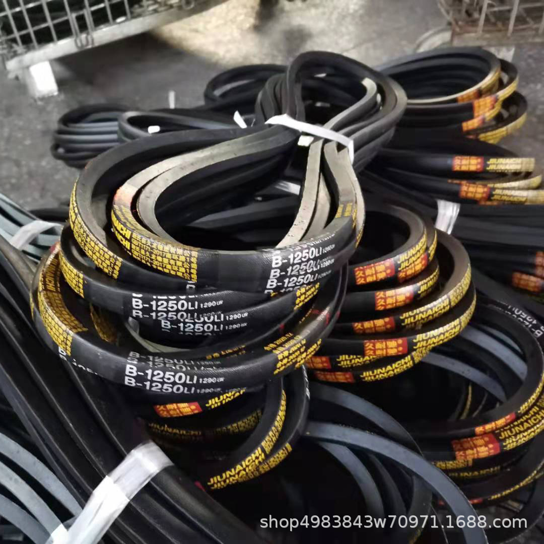 A large number of industrial belt-packing tripod belts in the plant.