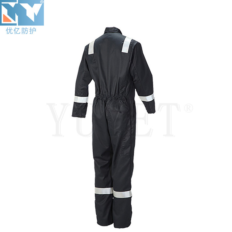 Plant customised special body protective clothing for electrostatic resistance to high-temperature refined oils