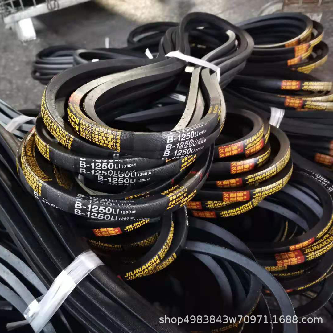 A large number of industrial belt-packing tripod belts in the plant.