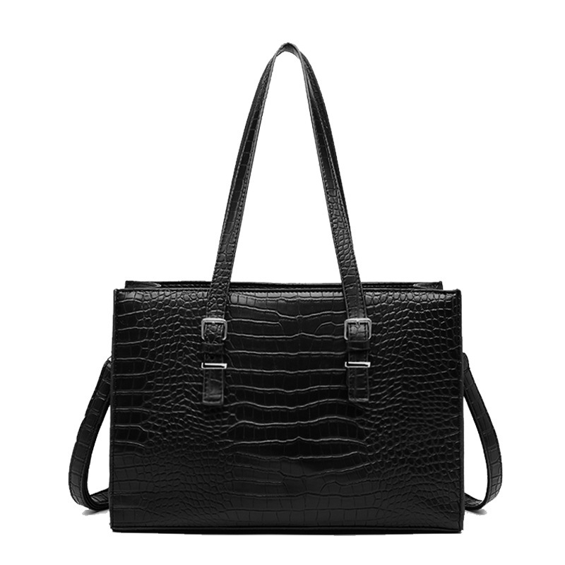 A new 2021 across the border, with an O-Malf alligator lined handbag, crushing the Amazonian oscillator.
