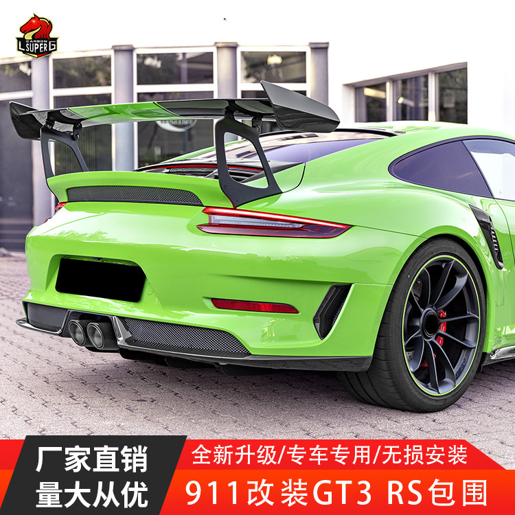 Ứng dụng của Porsche 911 .1 GT3 RS bán carbon ở phía trước thanh-balk