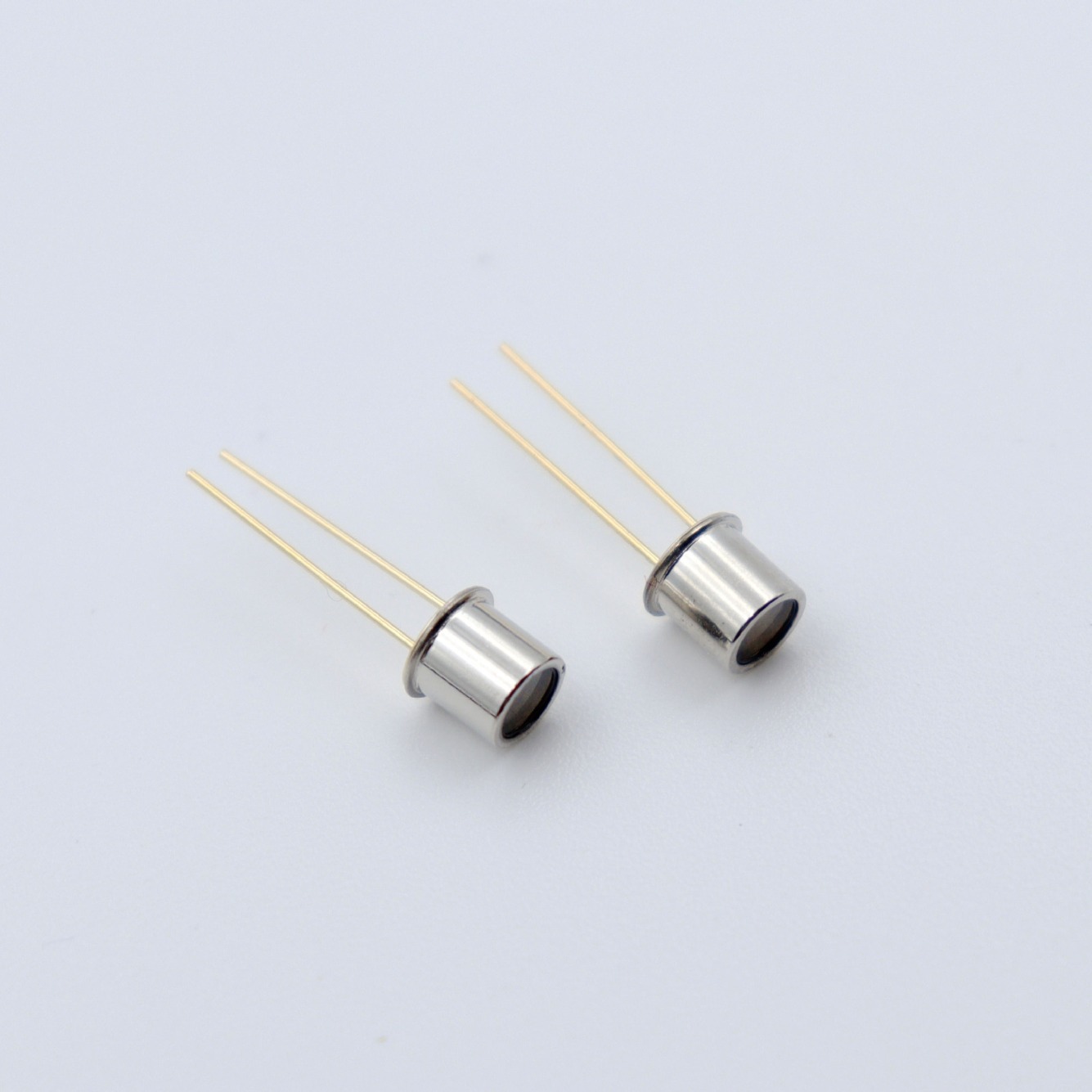 G1280-005A Phong ấn kim loại T18 cảm biến dải 800-1700 Đỉnh 1550NM