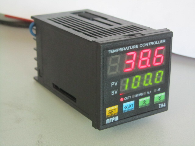 Instrument instrument/ temperature control instrument/ regulator/ smart instrument/ measurement indicates alarm