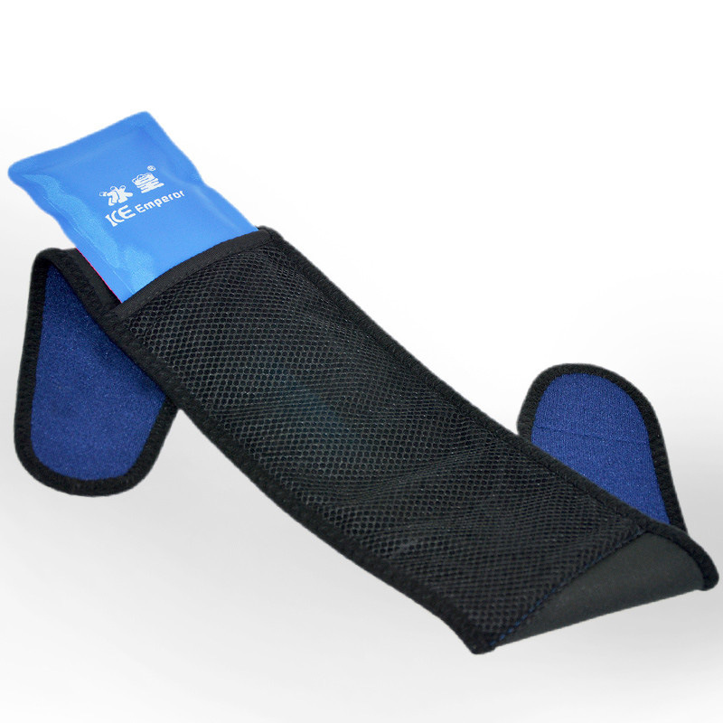 Customized treatment of cold and heat for the inside of the neck belt with ice in the ice bag for the vertebrate function