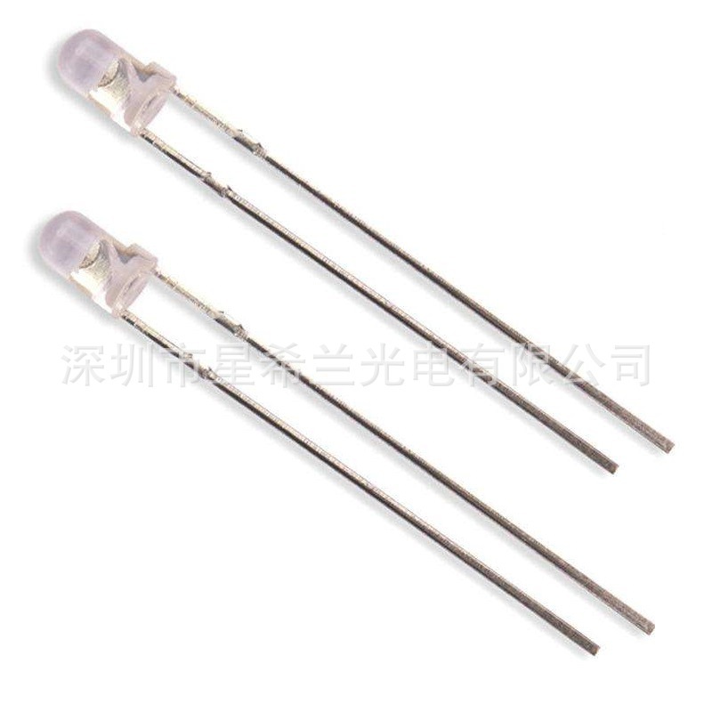 Phần bổ sung 3mm nhựa DIP trong suốt 360-365nmm sóng cực tím đèn LED phát sáng