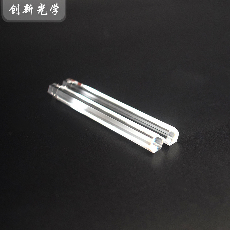 The factory supplies the long prisms of optical glass, straight angle prisms, optical prisms, etc.