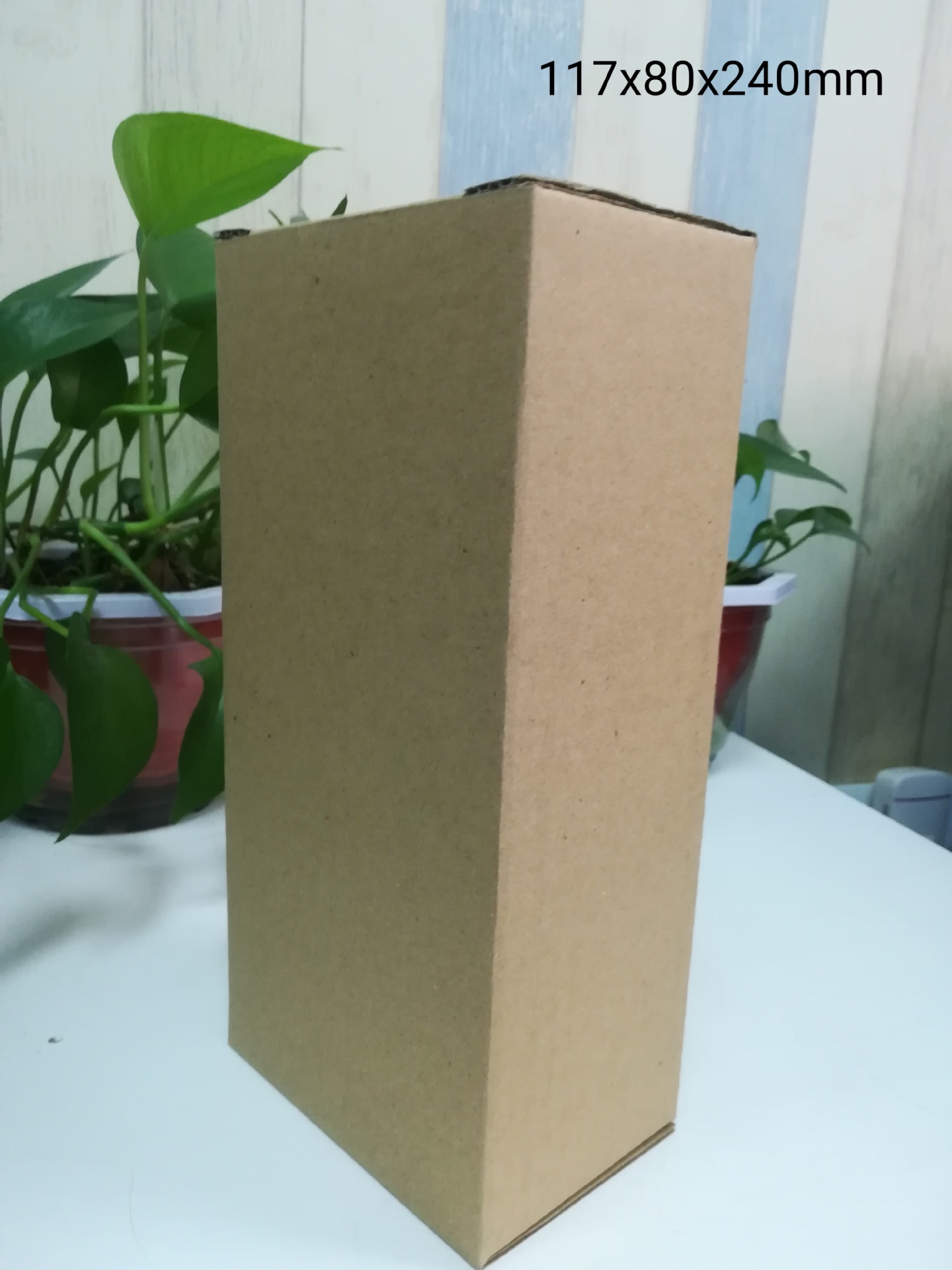 Direct sale, hard-walled cardboard boxes, finished products, ox paper boxes, packaged delivery boxes.