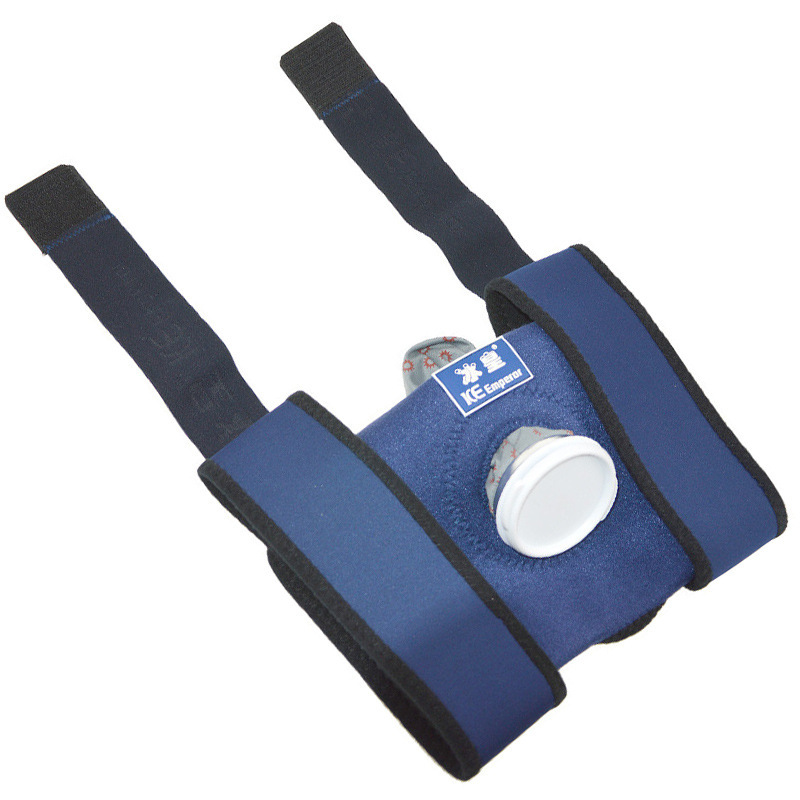 The ice icing system has a hole-protected shoulder-covered ice-covered belt.