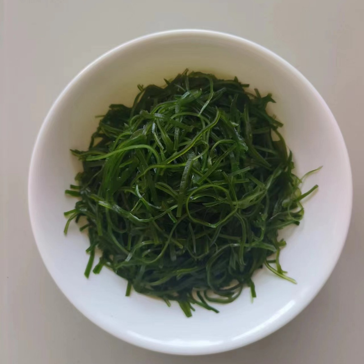 Rong biển khô và nén.
