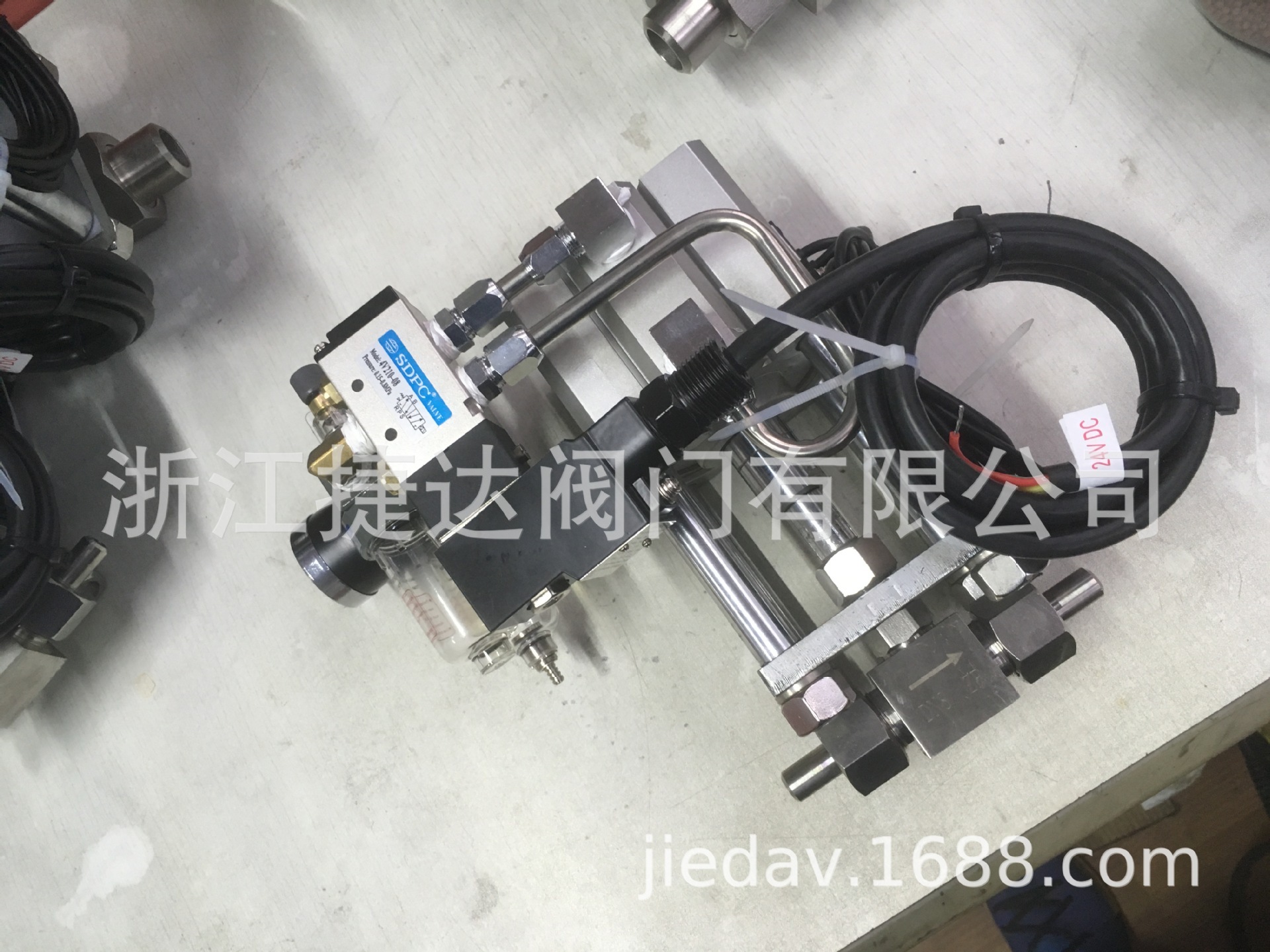 J613 WEV วาล์วความดันเข็ม