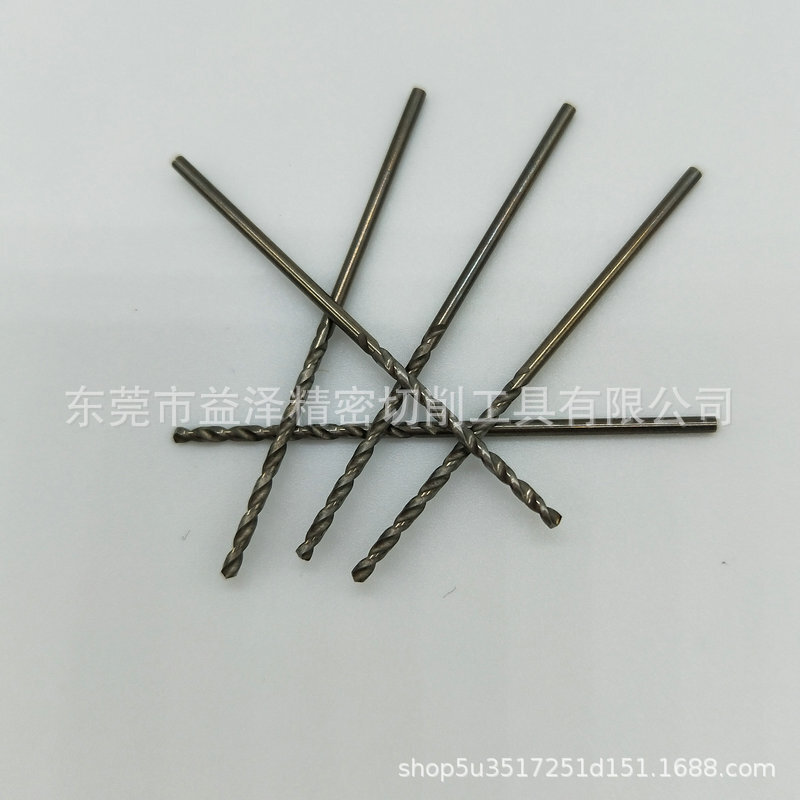 Kích thích các mũi khoan sắt tốc độ cao.