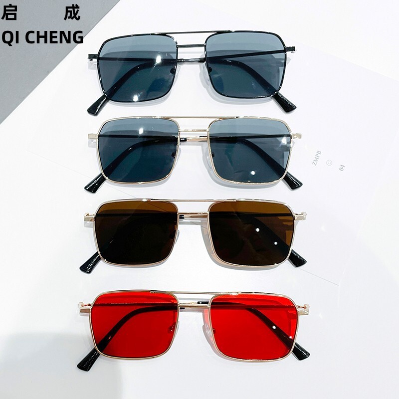 2478 chromosomal sunglasses, red-faced, thin-faced metal frame street.